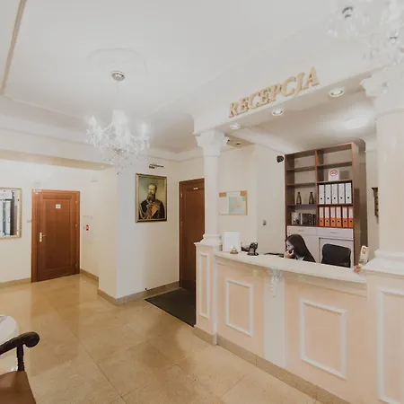 Cesarski - Kaiserhof 3*