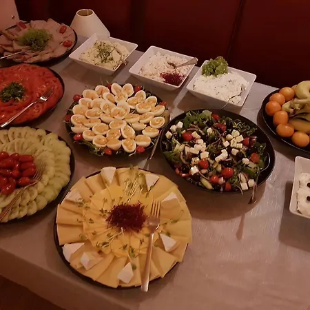 Cesarski - Kaiserhof 3*