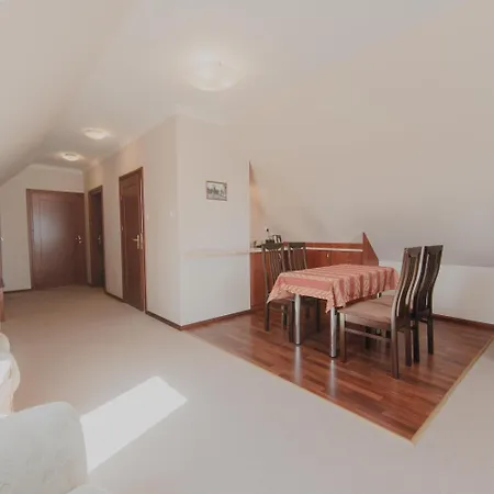 Cesarski - Kaiserhof 3*