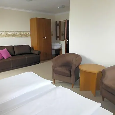 Cesarski - Kaiserhof 3*