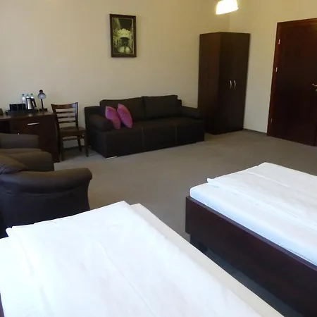 Cesarski - Kaiserhof 3* Gizycko