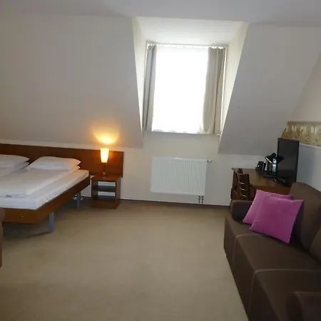 Cesarski - Kaiserhof Hotel Lötzen