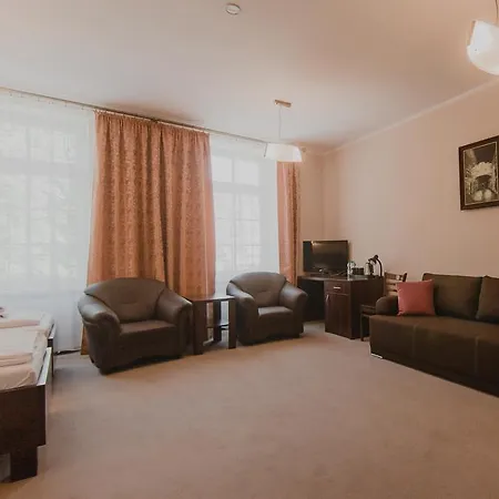 Cesarski - Kaiserhof 3* Гижицко