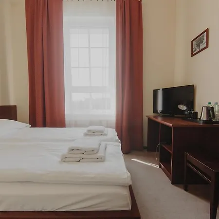 فندق Cesarski - Kaiserhof 3*