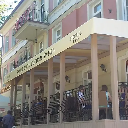 Cesarski - Kaiserhof 3* غيجيتسكو