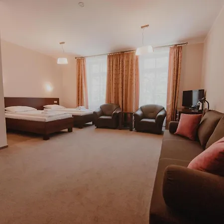 Cesarski - Kaiserhof 3* Giżycko