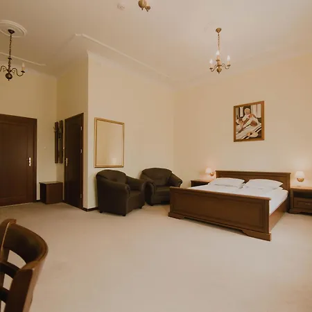 Hotel Cesarski - Kaiserhof 3*