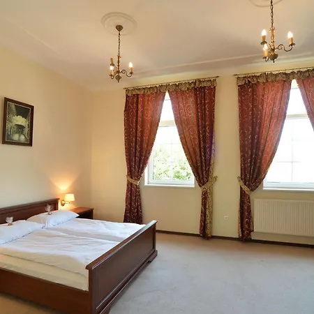 Hotel Cesarski - Kaiserhof Gizycko