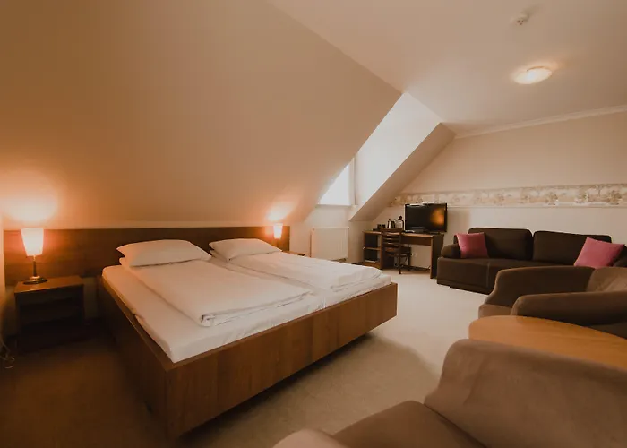 Cesarski - Kaiserhof 3* Gizycko