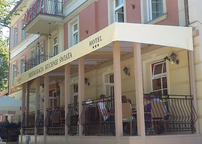 Cesarski - Kaiserhof 3*