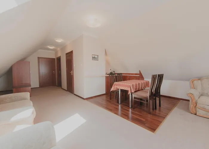 Cesarski - Kaiserhof 3*